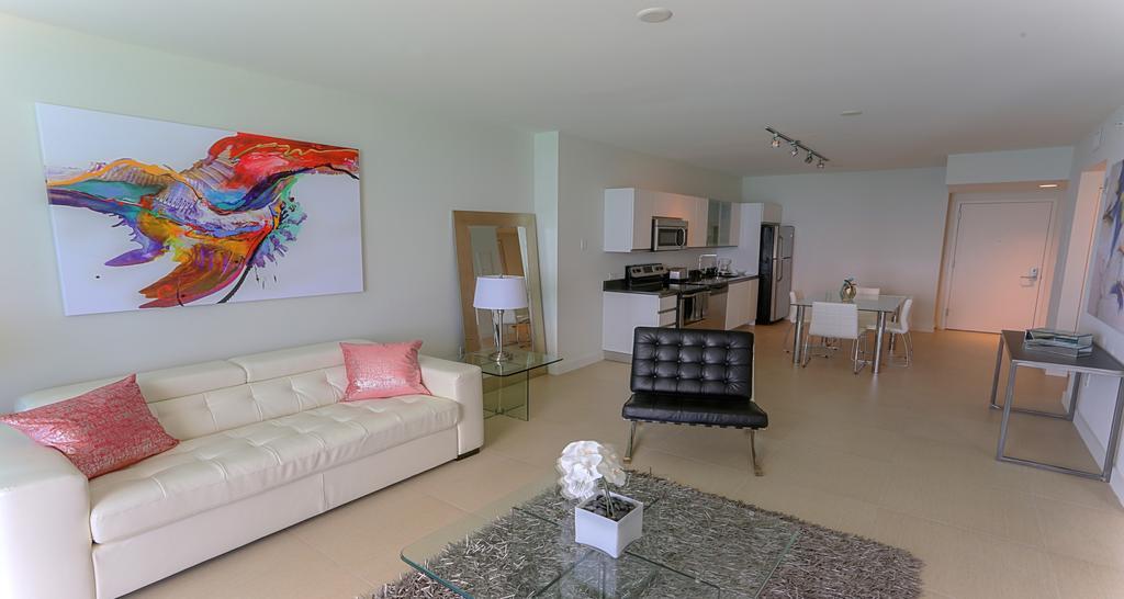 Monte Carlo Miami Suite Miami Beach Room photo